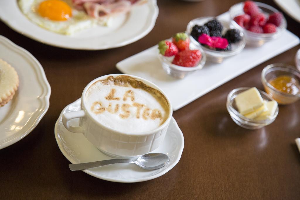 La Gustea Hotel & Cucina Sarteano Ngoại thất bức ảnh