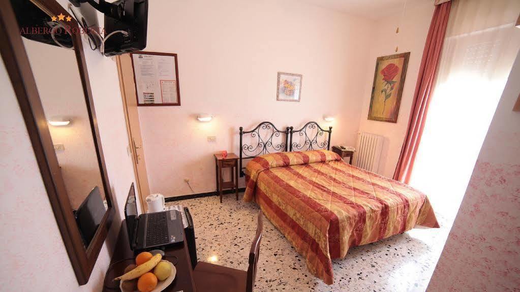 La Gustea Hotel & Cucina Sarteano Ngoại thất bức ảnh